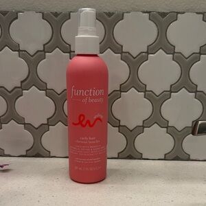Pink Curl Defining Spray